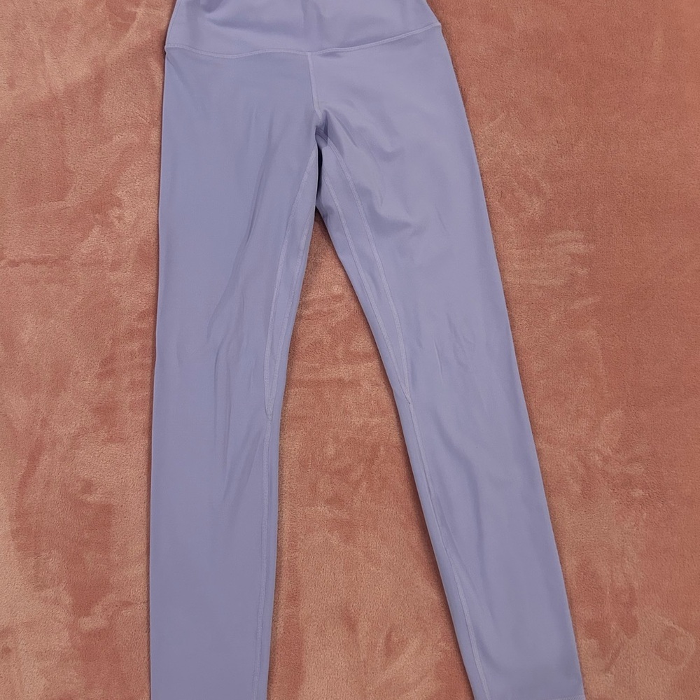 Lavender High-Waisted Leggings / Yoga Pants